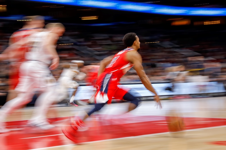 Број оболелих кошаркаша у НБА попео се на 14, један заражен и у Јокићевом Денверу